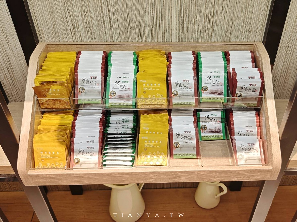 【環亞機場貴賓室】開箱桃園機場第二航廈茶嶼軒,必比登美食、自助餐飲、設施與入場攻略 【環亞機場貴賓室】開箱桃園機場第二航廈茶嶼軒,必比登美食、自助餐飲、設施與入場攻略