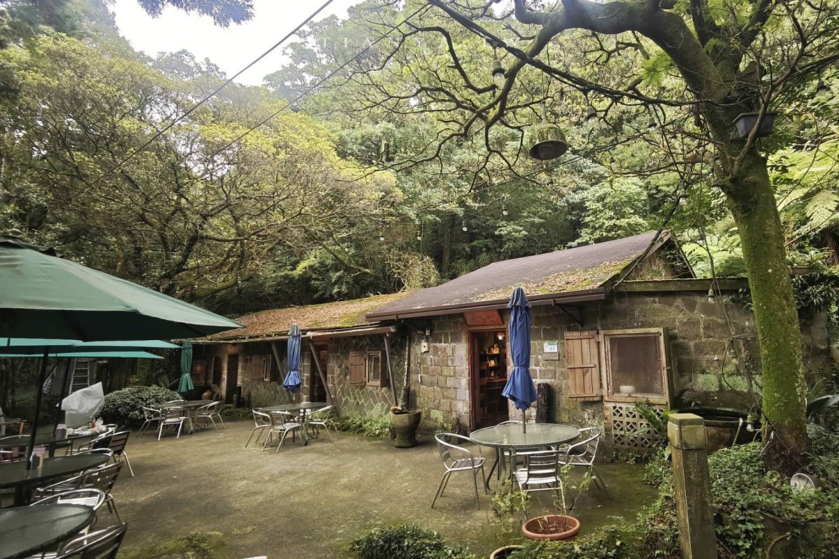 【常青廬】陽明山秘境石頭屋老宅餐廳,竹子湖必吃土雞、熱炒山菜推薦 【常青廬】陽明山秘境石頭屋老宅餐廳,竹子湖必吃土雞、熱炒山菜推薦
