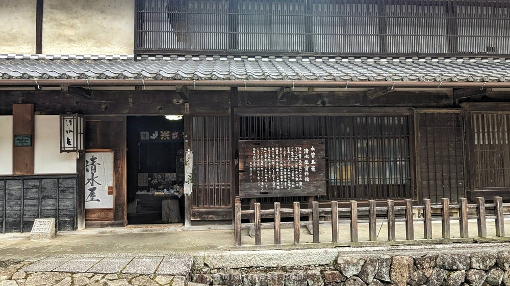 【日本景點】一秒穿越江戶時代！古驛站城鎮「馬籠宿」景點、美食全攻略